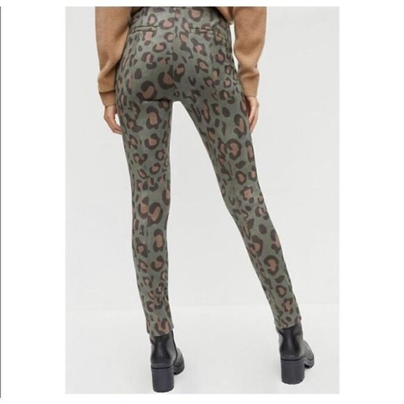Anthropologie Maeve Alexandra Leopard Sueded Trousers Size 8 - Picture 8 of 8